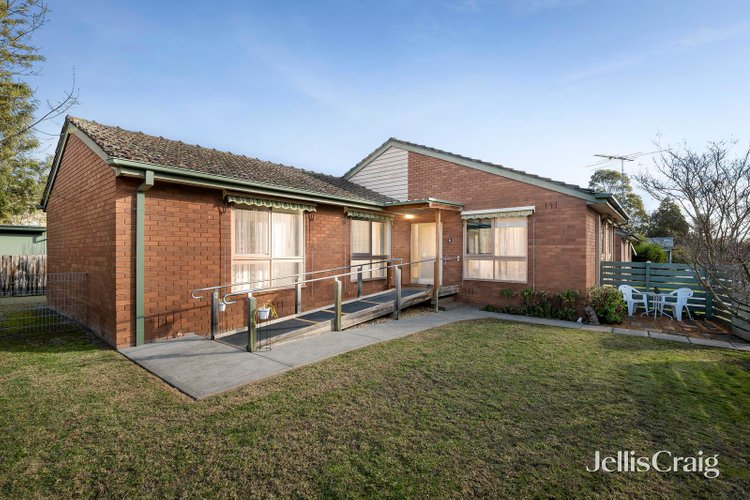 9 11-13 Tennyson Avenue Kilsyth 3137