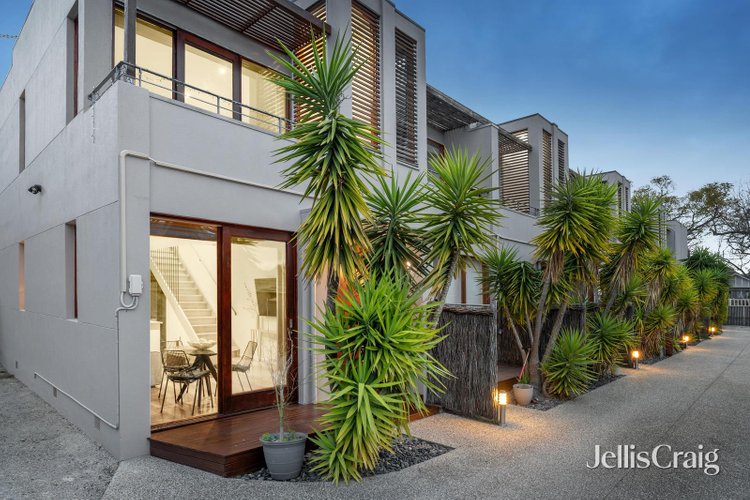 9 12 Wyuna Road Caulfield North 3161