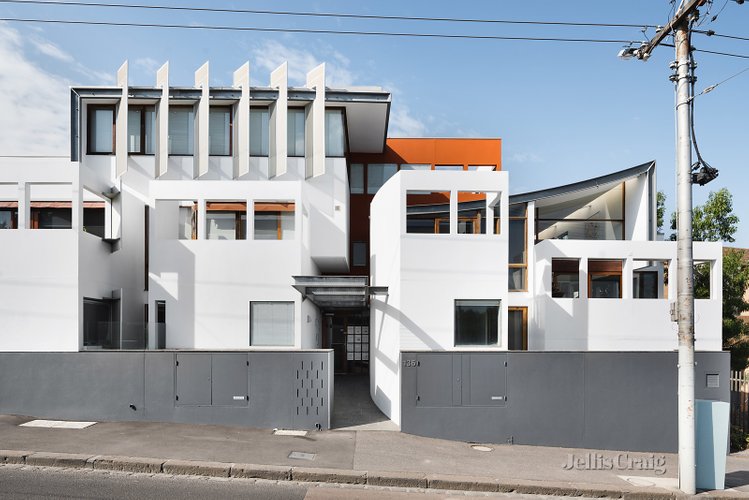 9/136 High Street Northcote 3070