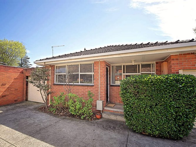 9 18 Parkside Street Elsternwick 3185