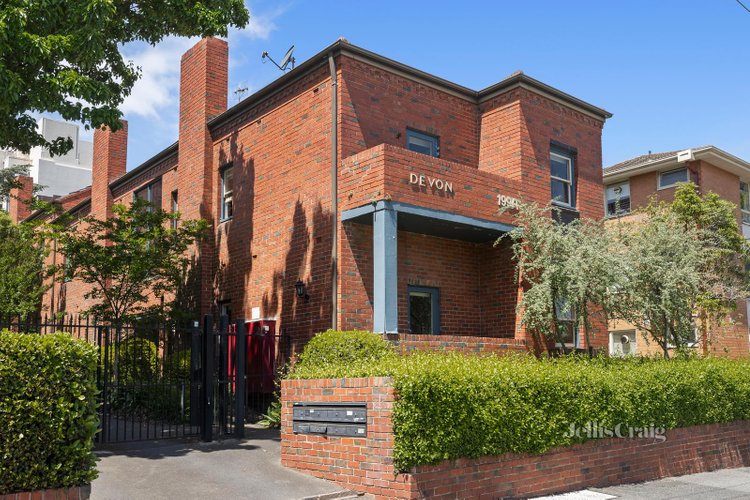 9 199A Lennox Street Richmond 3121