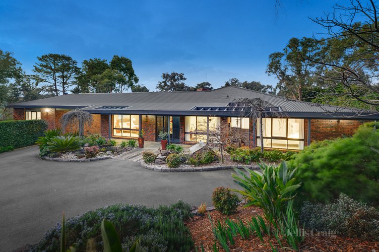 92 Jumping Creek Road Wonga Park 3115