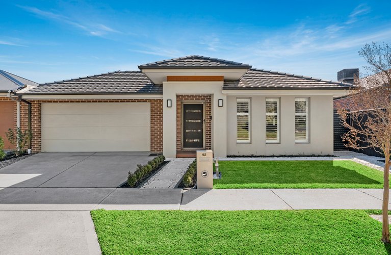 92 Sherwood Road  Chirnside Park 3116