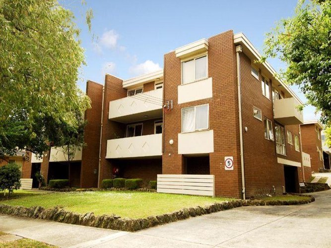 9 20 Oxford Street Box Hill 3128