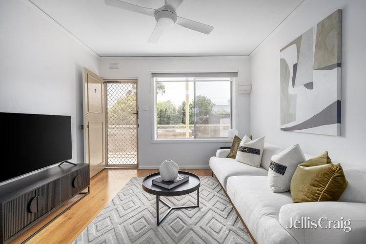 9 24 Elphin Grove Hawthorn 3122