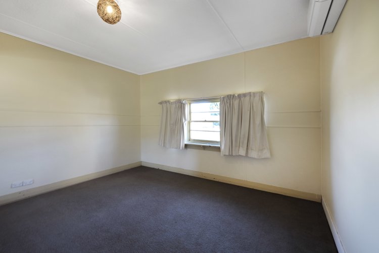 93 Bilton Street, Omeo