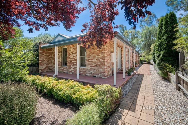 93 Duke Street Castlemaine 3450