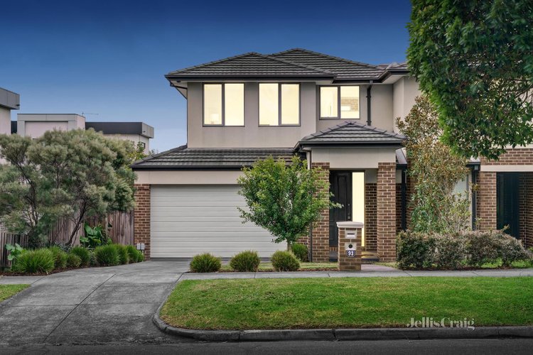 93 Eley Road Box Hill South 3128