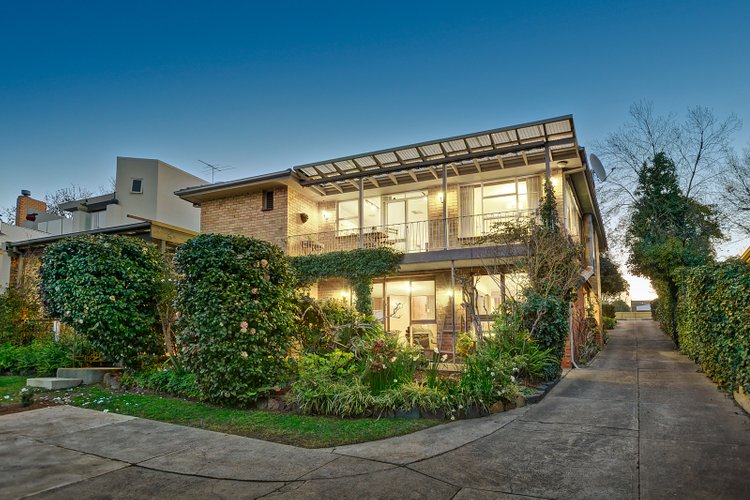 93 Greythorn Road Balwyn North 3104