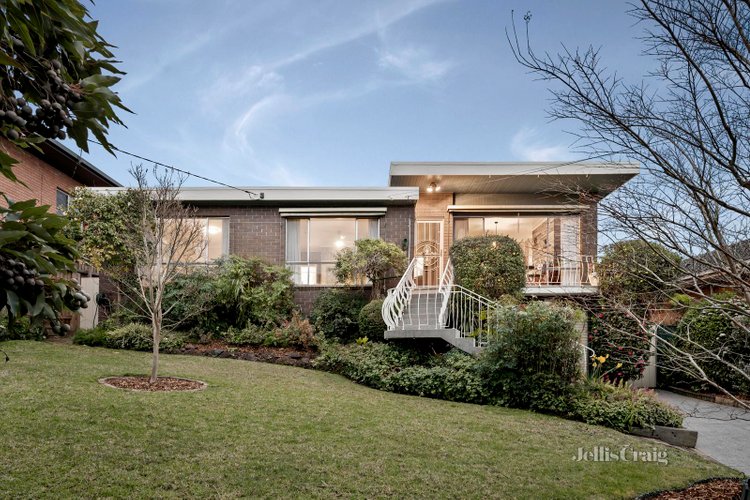 93 Macedon Road Templestowe Lower 3107