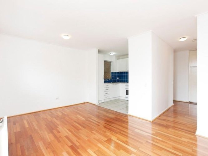 9 302 Abbotsford Street North Melbourne 3051