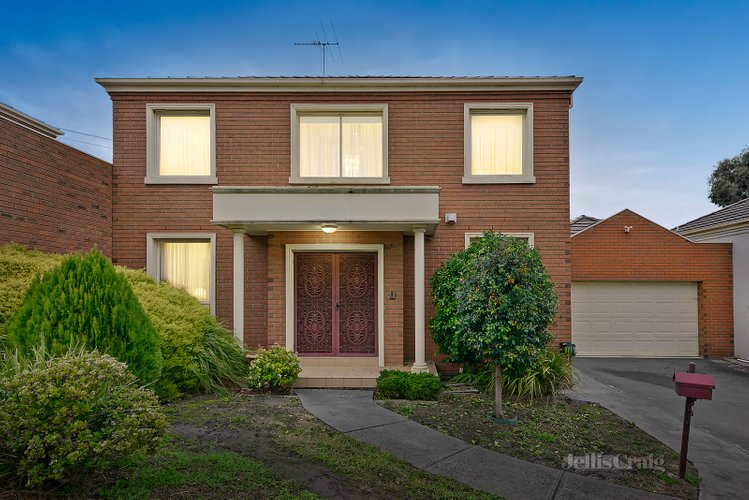 9/415 Doncaster Road Doncaster 3108