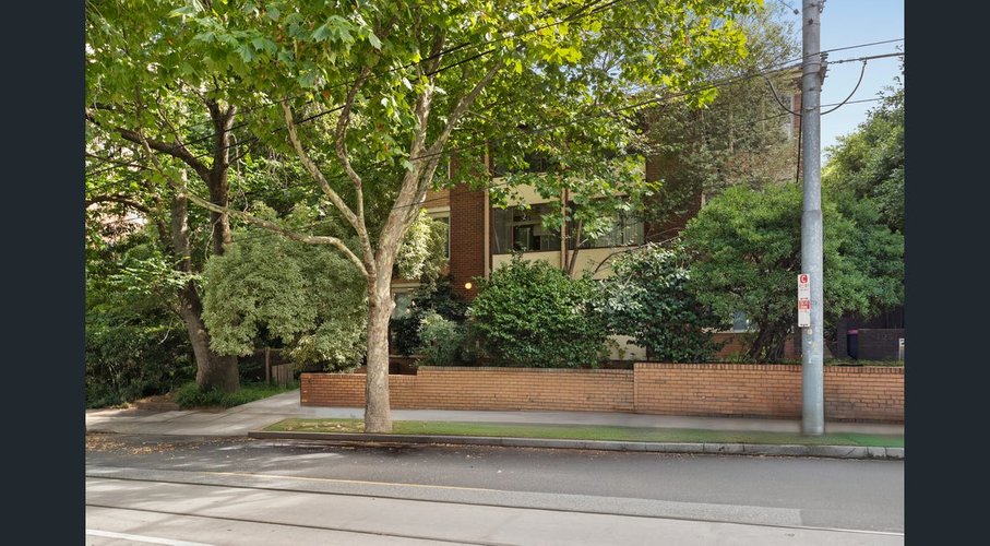 9/425 Toorak Road Toorak 3142