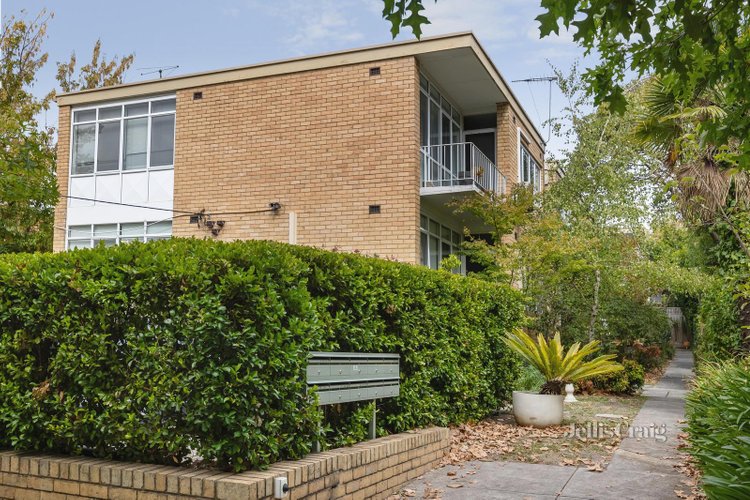 9 43 Inglesby Road Camberwell 3124