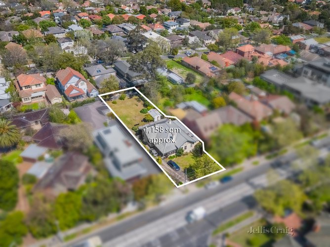 946 Riversdale Road Surrey Hills 3127