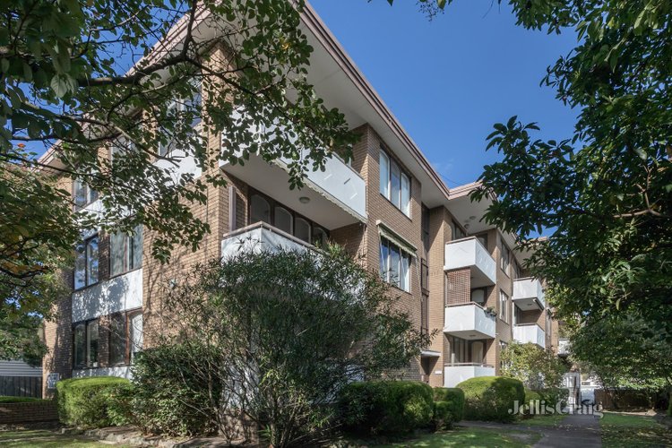 9 48-50 Auburn Grove Hawthorn East 3123