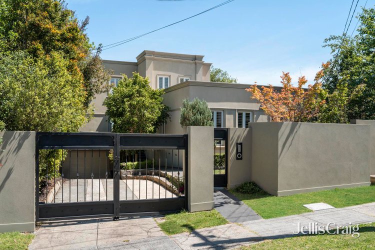 95 New Road Oak Park 3046