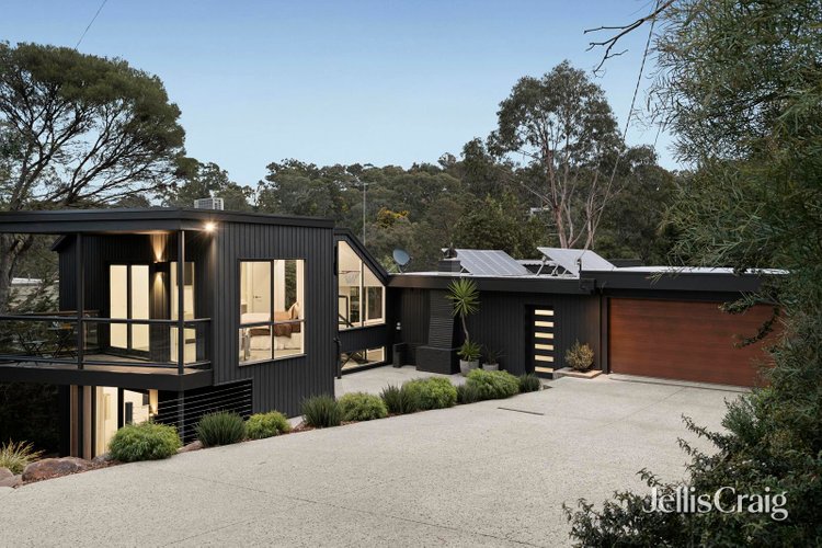 95 Silver Street Eltham North 3095