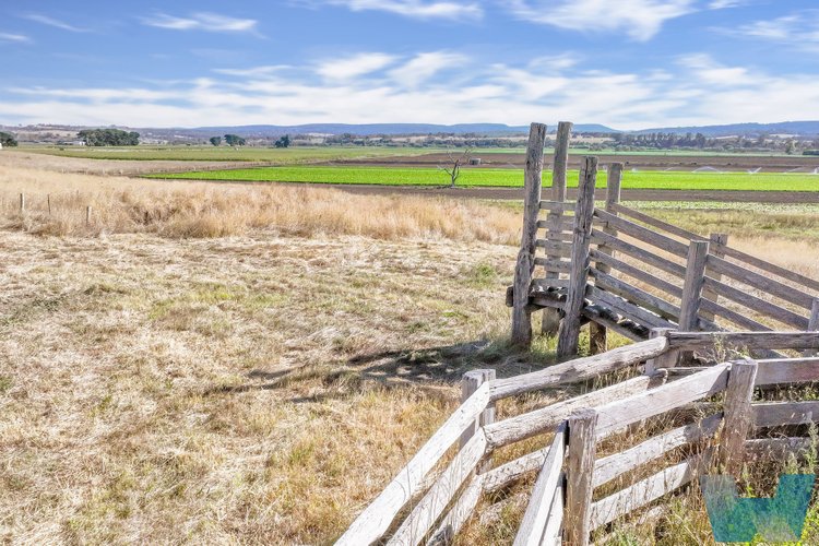 950 Bairnsdale - Dargo Road, Hillside