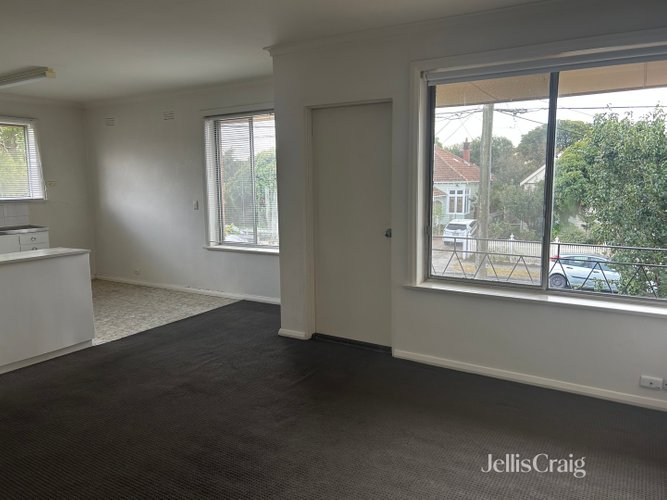 9/53 Woolton Avenue Thornbury 3071