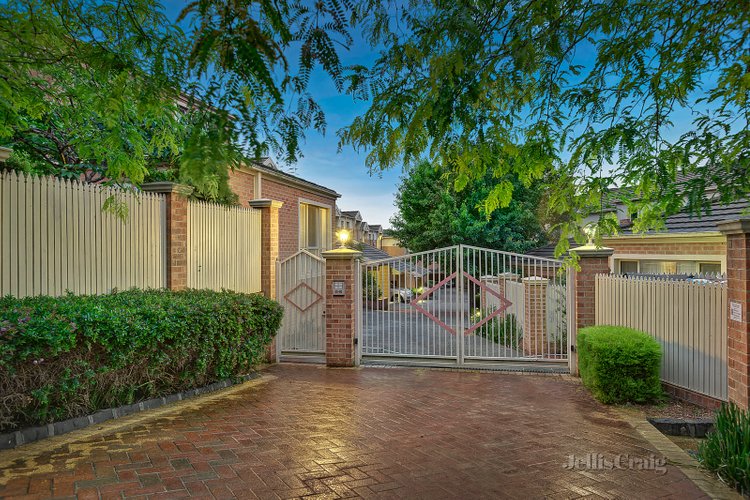 9/6-8 Hotham Street Mont Albert 3127