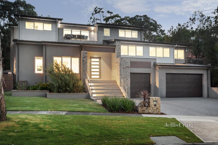 96 Valonia Drive Eltham 3095