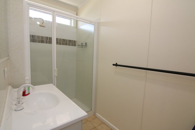97 Bay Road, Eagle Point