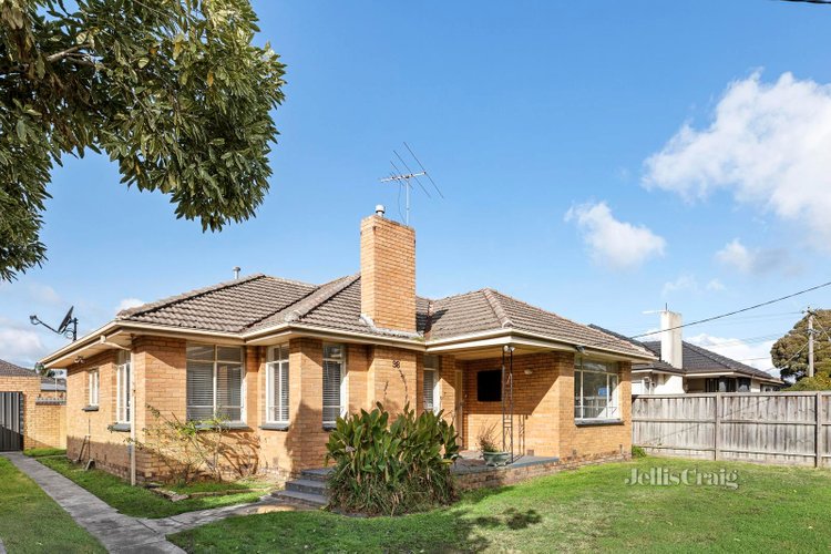 98 East Boundary Road Bentleigh East 3165