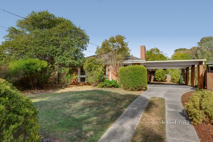 98 Vicki Street Forest Hill 3131