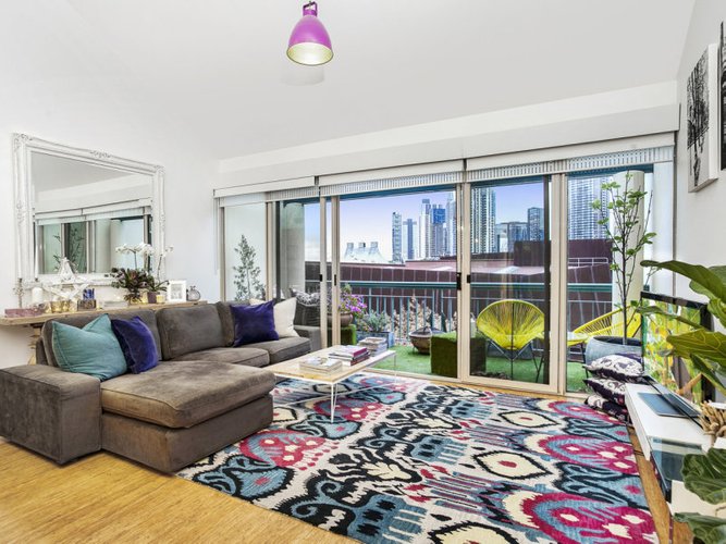 9 81 Dodds Street Southbank 3006