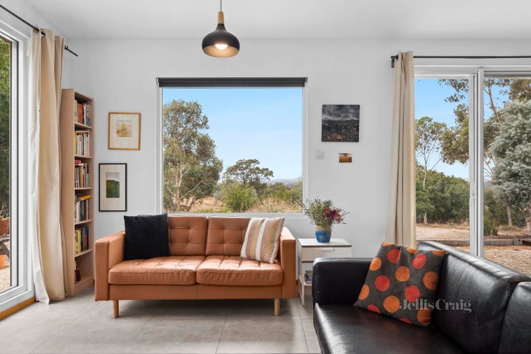 99 Racecourse Road Redesdale 3444