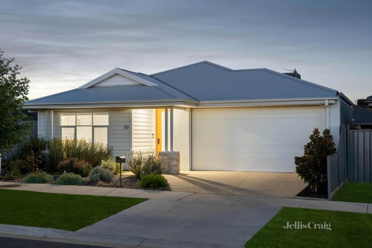 99 Willoby Drive Alfredton 3350