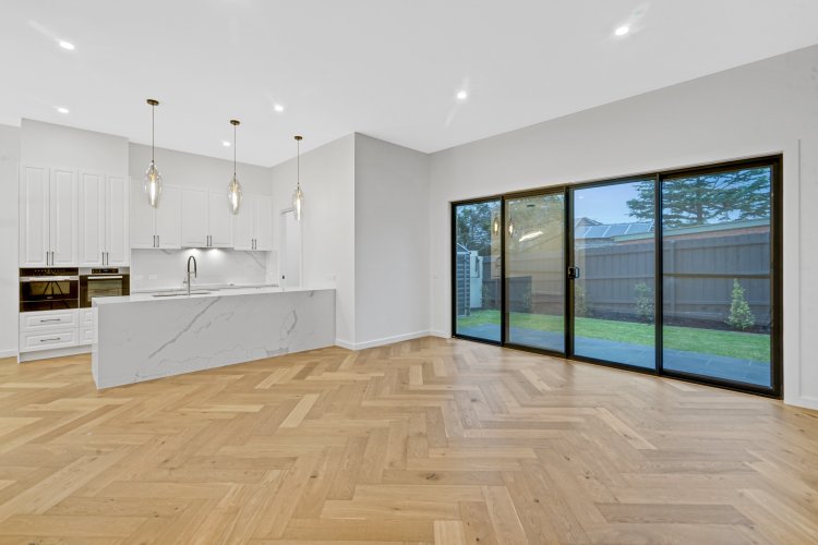 9B Susan Court Mount Waverley 3149