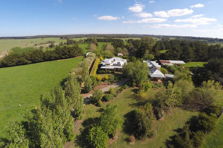 Candlebark Farm, 193 O'Donnell Road Tylden 3444