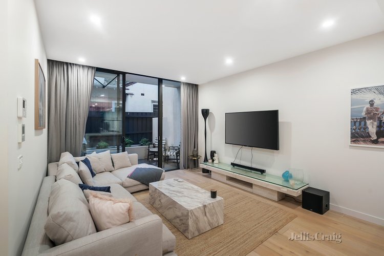 G03/135-137 Carpenter Street Brighton 3186