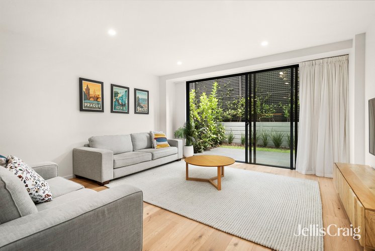 g04/34 Byron Street Elwood 3184