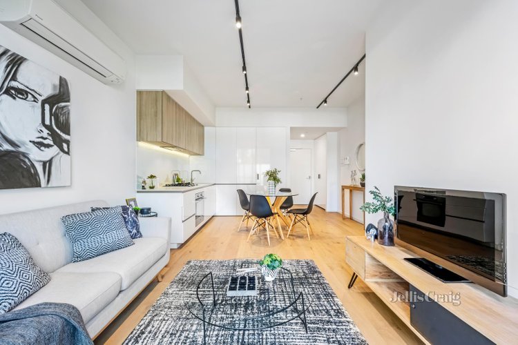 G04 8 Lygon Street Brunswick East 3057