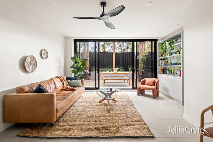 G05 210 Alexandra Parade East  Clifton Hill 3068