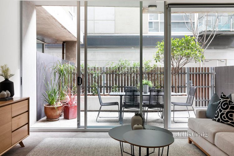 G10V 162 Albert Street East Melbourne 3002