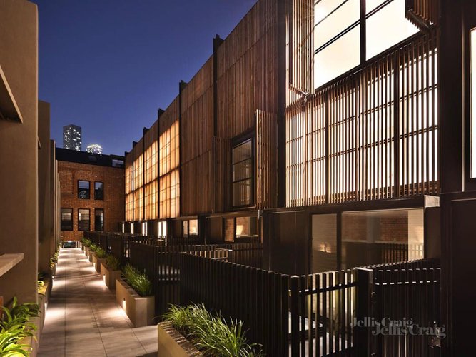 G8 7 Howard Street West Melbourne 3003