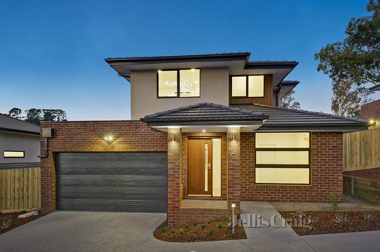 House 4 White Gum Place Research 3095