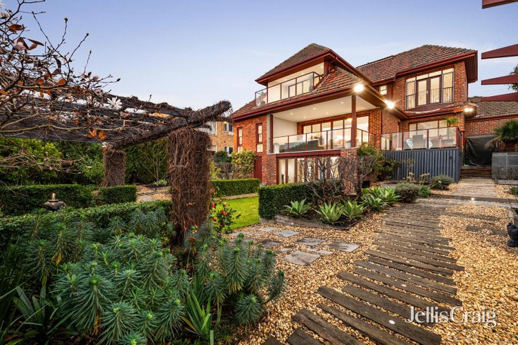 90 Warrigal Road Surrey Hills 3127
