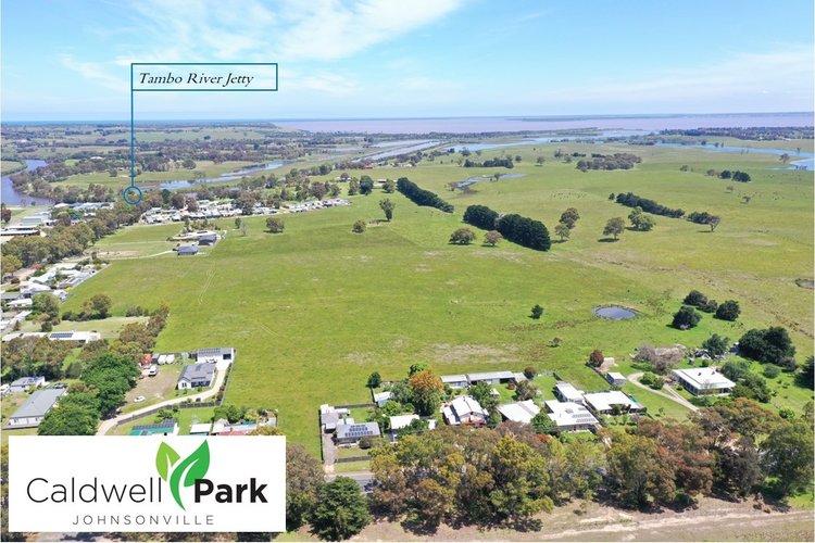 12L1738 Princes Highway, Johnsonville