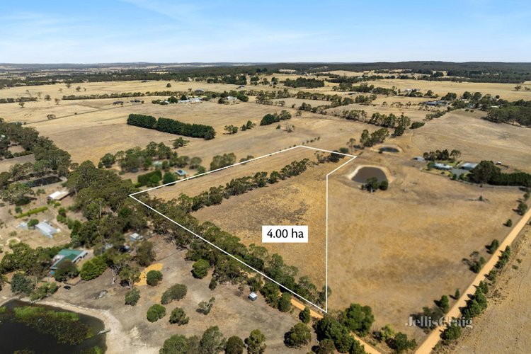 Lot 16 Brays Road Ross Creek 3351