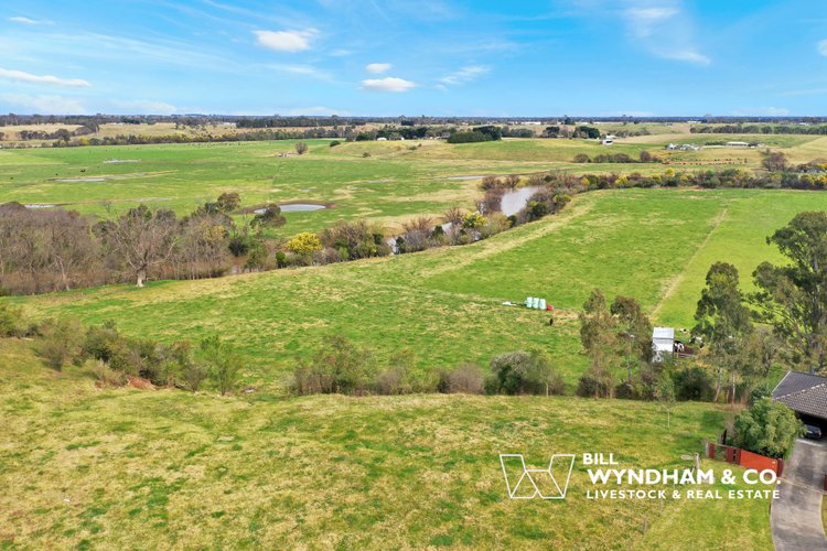 2L199 Wallace Street, Bairnsdale