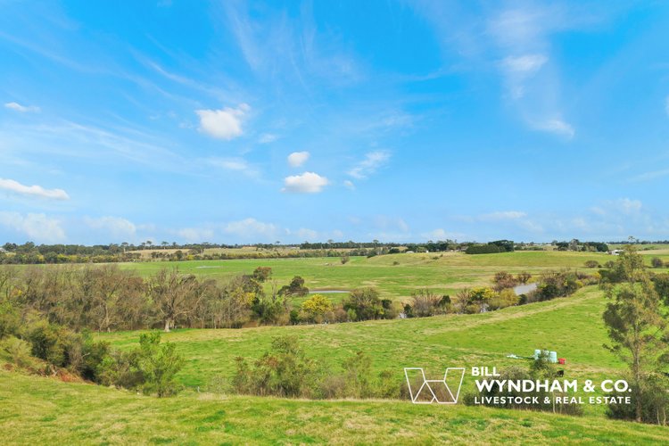 2L199 Wallace Street, Bairnsdale