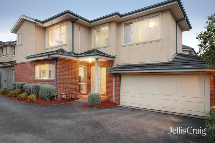 2 43 St Clems Road Doncaster East 3109