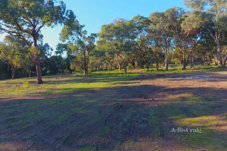 Lot 8 Leafy Drive Plenty 3090