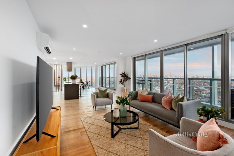 Penthouse 2902 15 Everage Street Moonee Ponds 3039