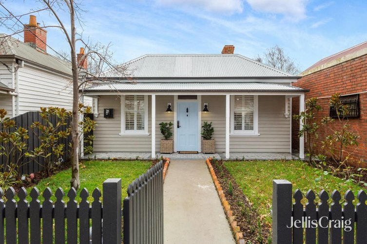 Room 2/12 Talbot Street South  Ballarat Central 3350